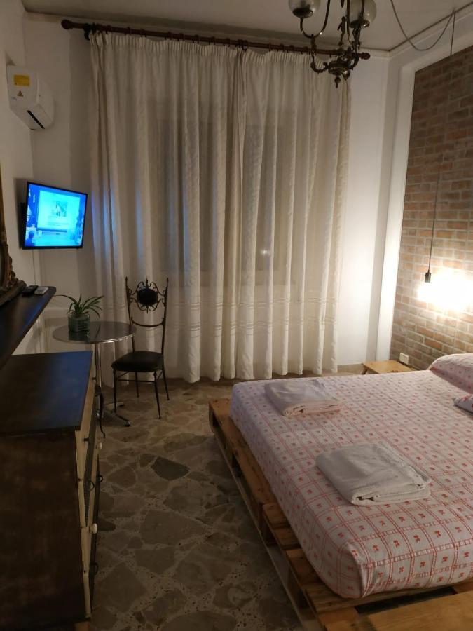 Tilde B&B チェファル エクステリア 写真